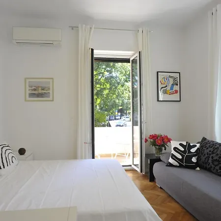 Apartment Oberon Rovinj Exterior photo
