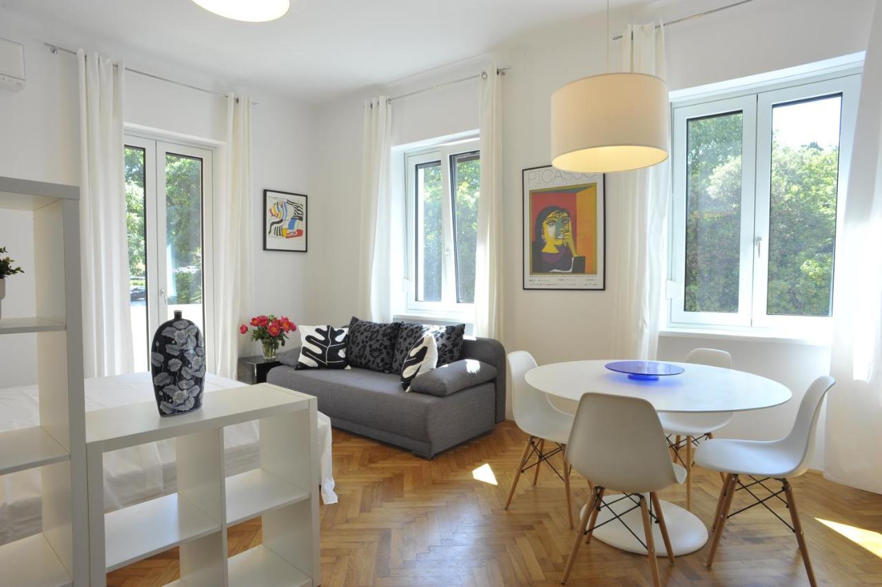 Oberon Apartmán *